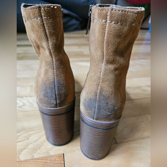 Steve Madden Brown Suede Heeled Boots - Picture 4 of 10